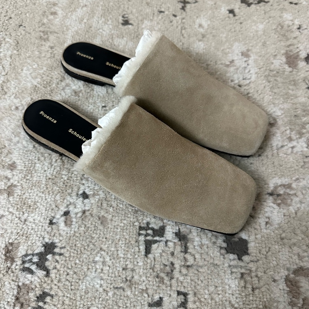 Proenza Schouler Shearling Trim Suede Flat Mules Size 38 - Light Beige Brand New